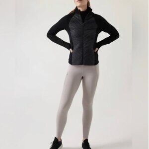 Athleta Rainier Tight NEW Tinsel Purple Size Medium